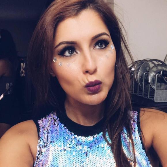 Meet your Posher, Charlie - Picture 1 of 1